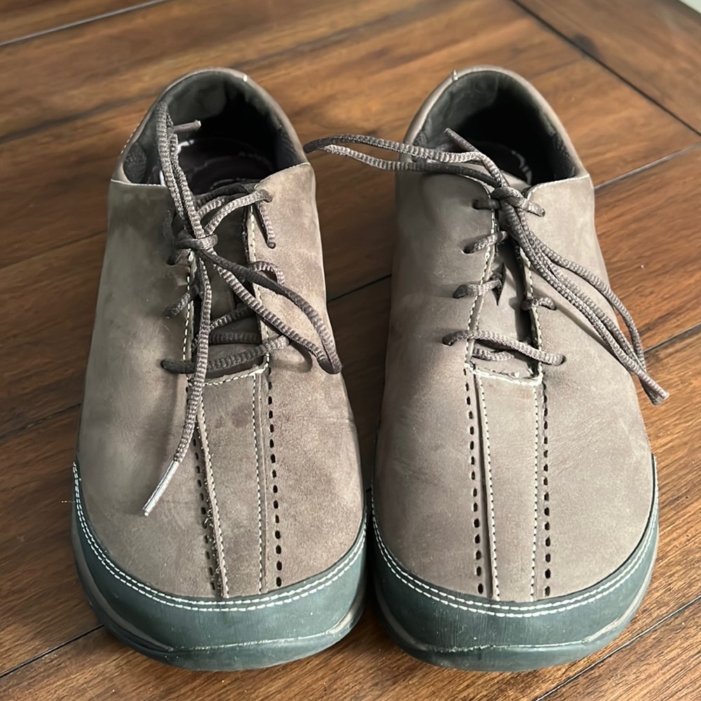 Altra Instinct Everyday A1473 Taupe Nubuck Casual shoes